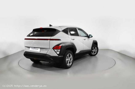 Hyundai Kona ( 1.0 TGDI 48V Maxx 4x2 )  - Barcelona