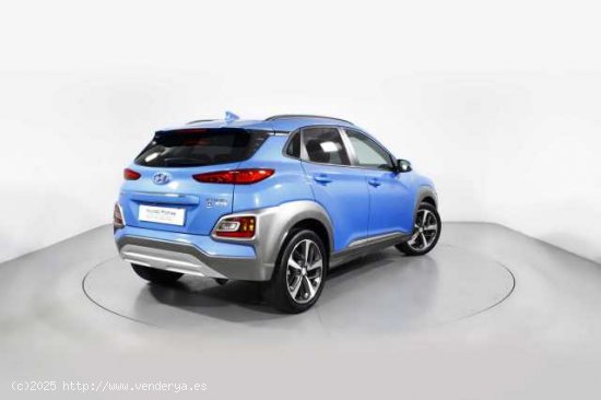 Hyundai Kona ( 1.6 TGDI Style Sky DT 4x4 )  - Barcelona