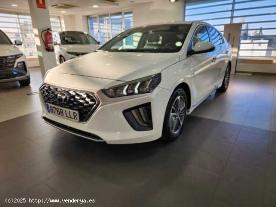  Hyundai IONIQ ( 1.6 GDI PHEV Tecno DCT )  - Madrid 