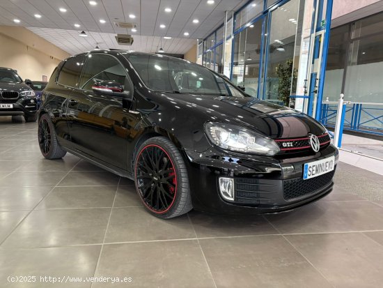 Volkswagen Golf GTI EDITION ADIDAS 210 CV - Baena