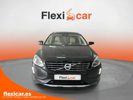 Volvo XC-60 2.4 D4 AWD R-Design Momentum Auto - Alicante