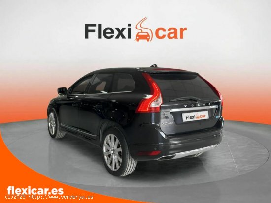 Volvo XC-60 2.4 D4 AWD R-Design Momentum Auto - Alicante