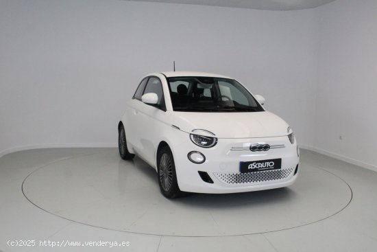 Fiat 500 500E ACTION 185KM 70 KW (95CV) ELECTRICO - Móstoles