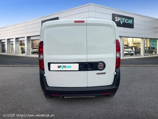 Fiat Doblò Cargo  Cargo Maxi  1.4 Tjet 89kW (120CV) GNC SX - Sevilla