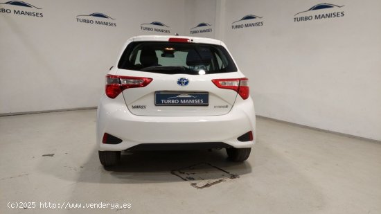 Toyota Yaris 1.5 Hybrid Active (HIBRIDO) - QUART DE POBLET