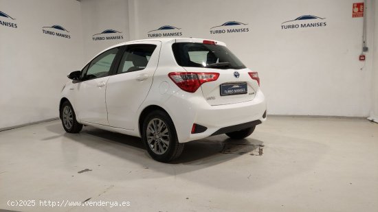 Toyota Yaris 1.5 Hybrid Active (HIBRIDO) - QUART DE POBLET