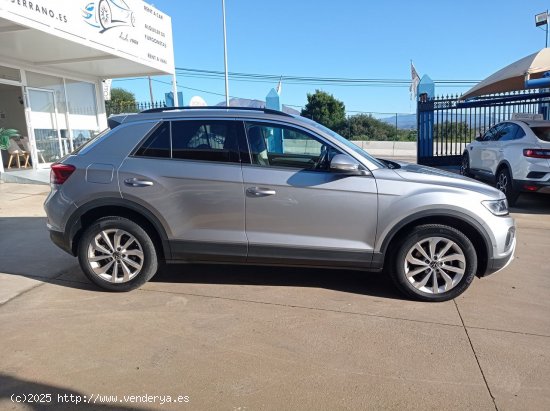 Volkswagen T-Roc 1.5 TSI 150CV AUT LIFE - Manilva