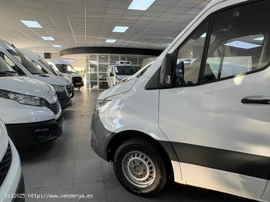 Mercedes Sprinter L4 15M3  L4 H2 315CDI 2.0 150CV - Lugo