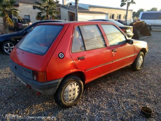 Peugeot 205 1.1 GL 5 PUERTAS. de 1989 con 159.000 Km por 1.000 EUR. en Murcia