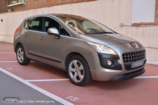 Peugeot 3008 2.0 HDI Premium 150 CV de 2011 con 121.000 Km por 7.950 EUR. en Madrid