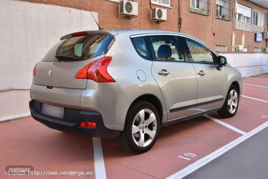 Peugeot 3008 2.0 HDI Premium 150 CV de 2011 con 121.000 Km por 7.950 EUR. en Madrid