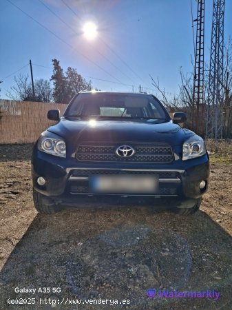 Toyota RAV 4 RAV-4 2.2D-4D Sol de 2006 con 320.000 Km por 5.999 EUR. en Jaen