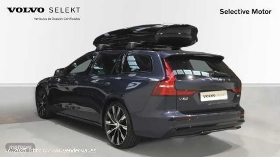 Volvo V 60 Plus, B4 Mild hybrid, Diesel, Dark de 2024 con 15 Km por 48.900 EUR. en Cantabria