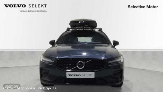 Volvo V 60 Plus, B4 Mild hybrid, Diesel, Dark de 2024 con 15 Km por 48.900 EUR. en Cantabria