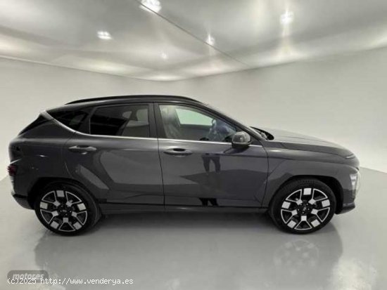 Hyundai Kona Electric Style 2C 160kW de 2023 con 13.500 Km por 38.900 EUR. en Barcelona