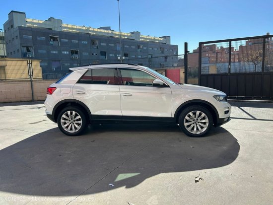 Volkswagen T-Roc Advance 2.0 TDI 85kW (115CV) - Parla