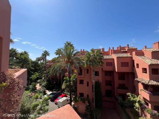 Atico Duplex en urb. Alicate Playa, a 50 metros de la playa - MALAGA