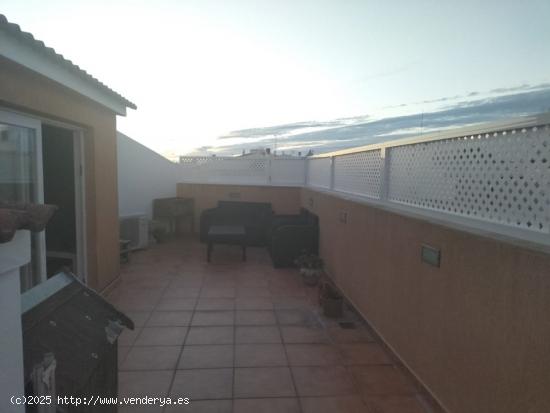 DÚPLEX CON TERRAZA, CENTRO DE CIUTADELLA, MENORCA - BALEARES