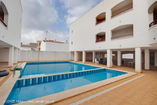  Apartamento en venta de 2 dorm. en San Fulgencio(Alicante) - ALICANTE 