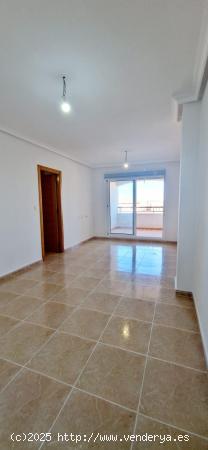 Apartamento en venta de 2 dorm. en San Fulgencio(Alicante) - ALICANTE