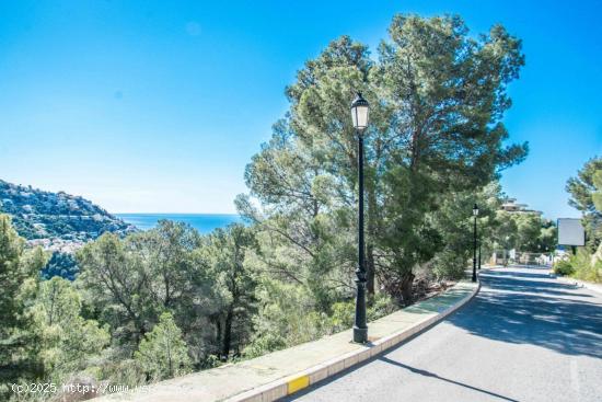 Gran parcela con vistas al mar en Altea Hills - ALICANTE