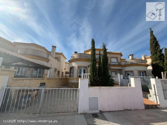  Chalet en venta en Los Montesinos (Alicante) 