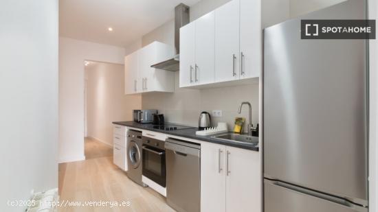 Apartamento de 2 dormitorios en alquiler en Malasaña - MADRID