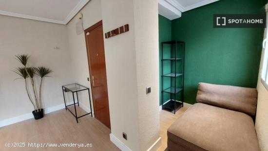 Apartamento de 2 habitaciones en Madrid - MADRID