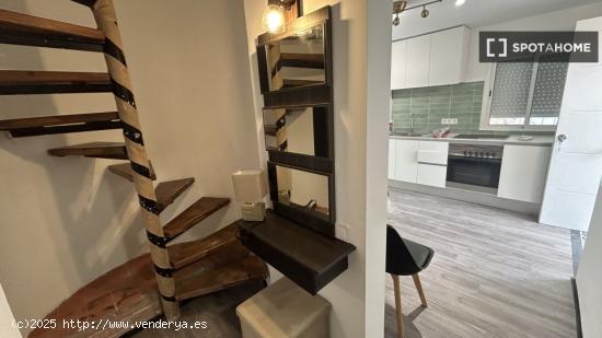 Apartamento entero de 2 dormitorios en Canyelles - BARCELONA