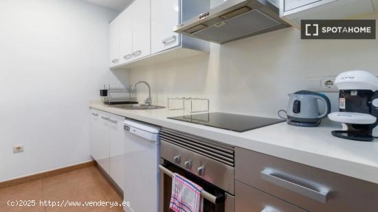 Apartamento entero de 1 dormitorio en València - VALENCIA