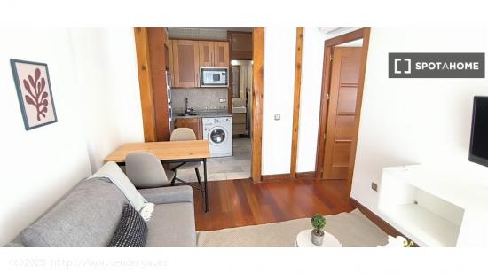 Apartamento Moderno y Acogedor en Zona Palacio - MADRID