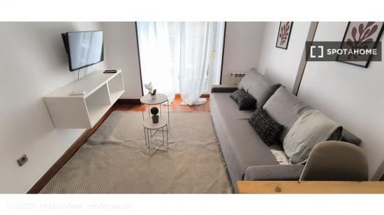 Apartamento Moderno y Acogedor en Zona Palacio - MADRID