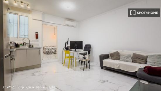 Apartamento entero de 1 dormitorio en Barcelona - BARCELONA