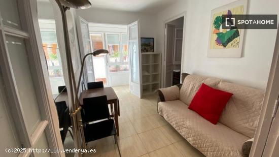 Apartamento entero de 3 habitaciones en Barcelona. - BARCELONA