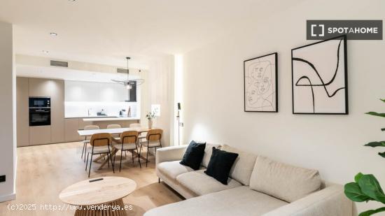 Precioso y amplio piso en zona residencial en el centro de Barcelona. - BARCELONA