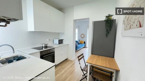 Apartamento de 2 dormitorios en alquiler en Retiro - MADRID