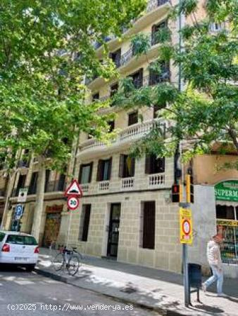  Apartamento entero de 1 dormitorio en Barcelona - BARCELONA 