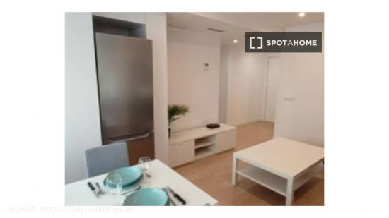 Apartamento de 2 dormitorios en alquiler en Lavapiés - MADRID