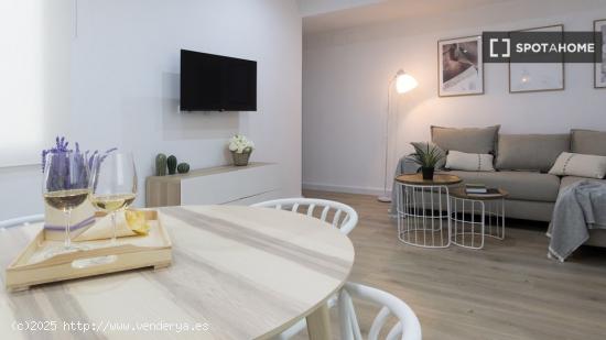 Apartamento entero de 1 dormitorio en València - VALENCIA