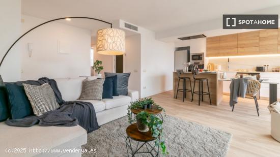 Apartamento entero de 2 dormitorios en Barcelona. - BARCELONA