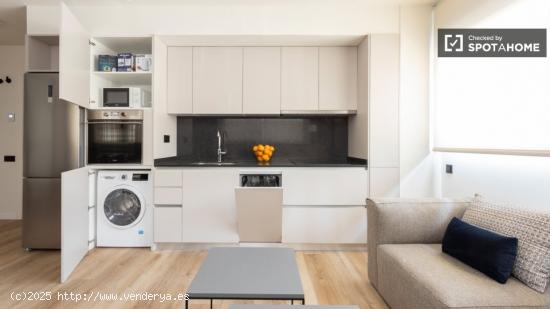 Apartamento de 1 dormitorio en alquiler en sant martí - BARCELONA