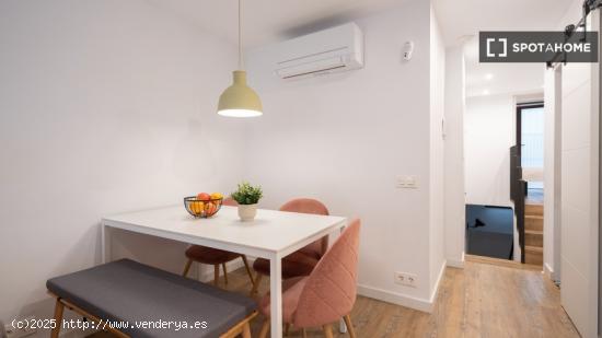 Apartamento de 3 dormitorios en alquiler en Barcelona - BARCELONA