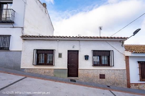  Casa en venta en la población de  Villanueva del Rosario, provincia de Málaga. - MALAGA 