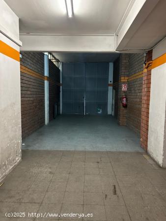 ALQUILER DE LOCAL COMERCIAL EN HOSPITALET DE LLOBREGAT - BARCELONA