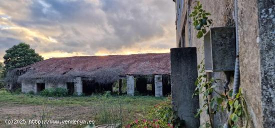 Casa para de piedra para rehabilitar en Vilamarin - ORENSE