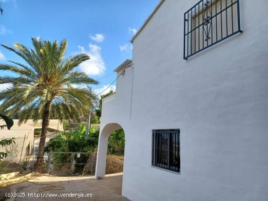 Casa de campo con 3 habitaciones en Callosa d´en Sarriá 260.000€ ✨ - ALICANTE