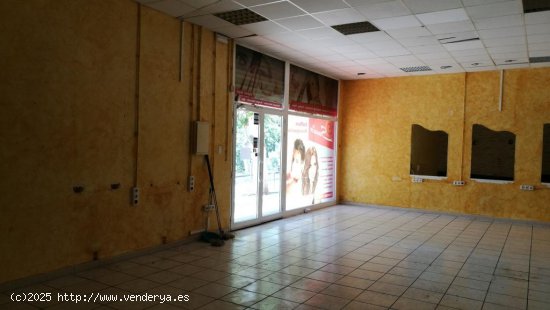 Local comercial en venta  en Jonquera, La - Girona