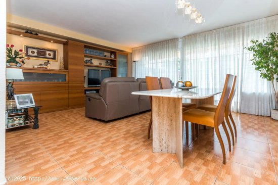 Unifamiliar adosada en venta  en Sant Quirze del Vallès - Barcelona