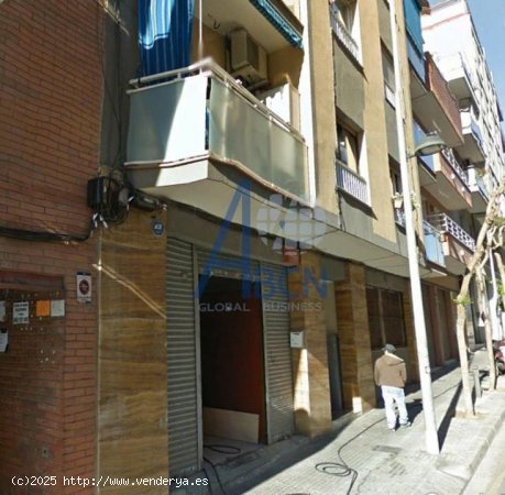 Local comercial en venta  en Esplugues de Llobregat - Barcelona