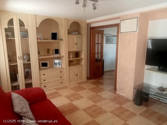  Unifamiliar adosada en venta  en Oliva - València 